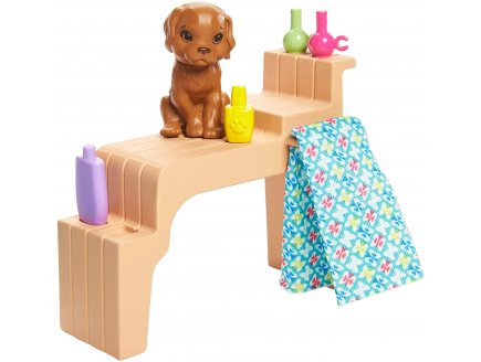 Barbie mtier : Soins et beaut - 10 accessoires pedicure et manucure - Poupe mannequin - Mattel - GHN07
