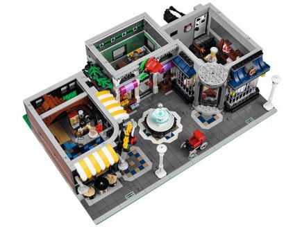 Lego creator expert 10255 la place de l'assemblee