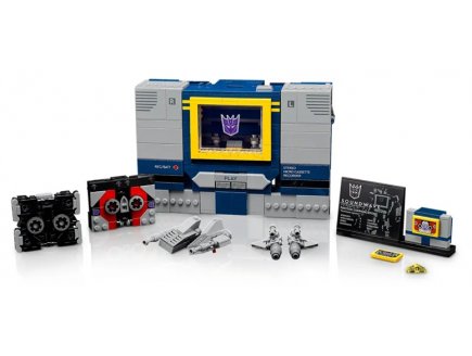 Lego Icons Transformers 10358 Soundwave