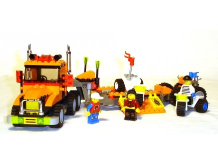 Lego island xtreme stunts 6739 le camion cascade et les tricycles