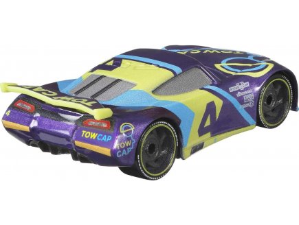 V�hicule Cars 3 - J.D McPillar - Voiture Miniature - Mattel - GCC54