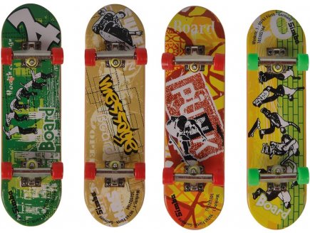 X-treme - coffret 4 mini deck skates - mini skate a doigt 90 mm - simba